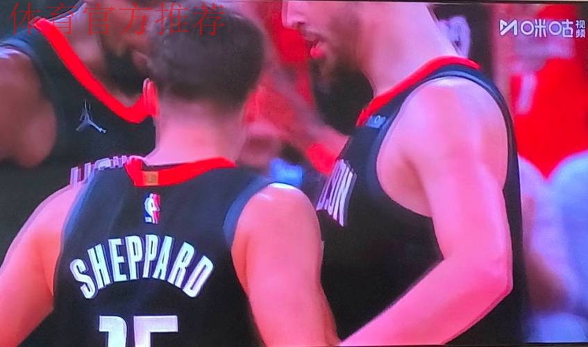 火箭140-116狂胜开拓者豪取三连胜 杜兰特30分申京准三双助队稳居西部第四