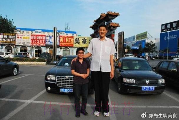 身高2米46，号称姚明接班人！中国第一巨人赵亮为何没打CBA？